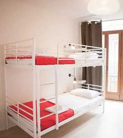 Hulot Гостевой дом 3*