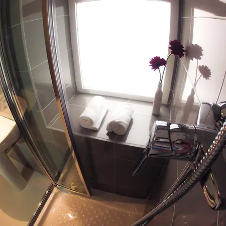 Hulot Guest house Valencia