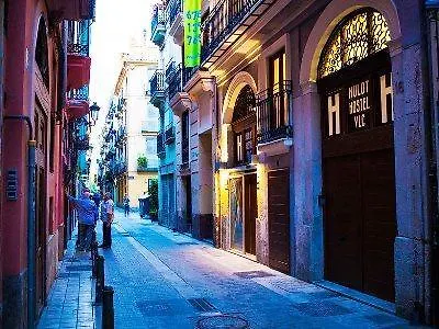 Hulot بيت ضيافة فالنسيا